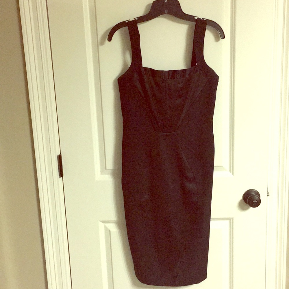 The perfect LBD (little black dress)
